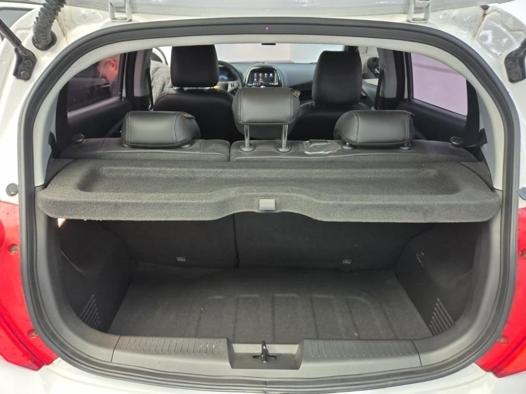Chevrolet Spark 2022 Blanco - Importación desde Corea - HF Imports Iquique - Foto 18