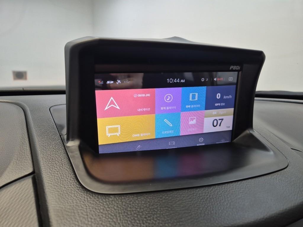 Ssangyong Tivoli 2017 Blanco - Importación desde Corea - HF Imports Iquique - Foto 14