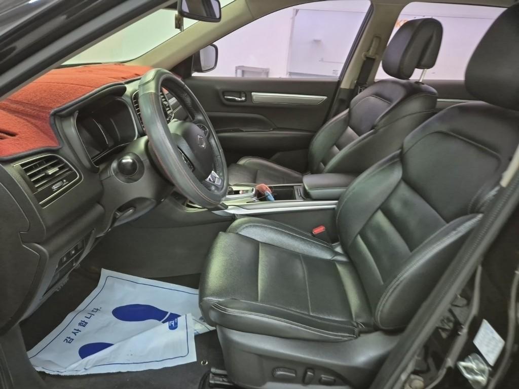 SAMSUNG QM6 - Vista 11