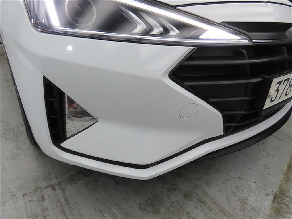 HYUNDAI Avante 2019 Blanco - Importación desde Corea - HF Imports Iquique - Foto 17