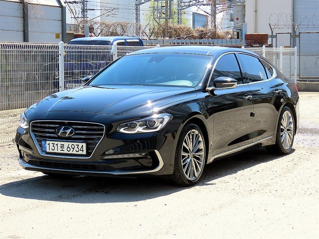 HYUNDAI Grandeur - Vista 2