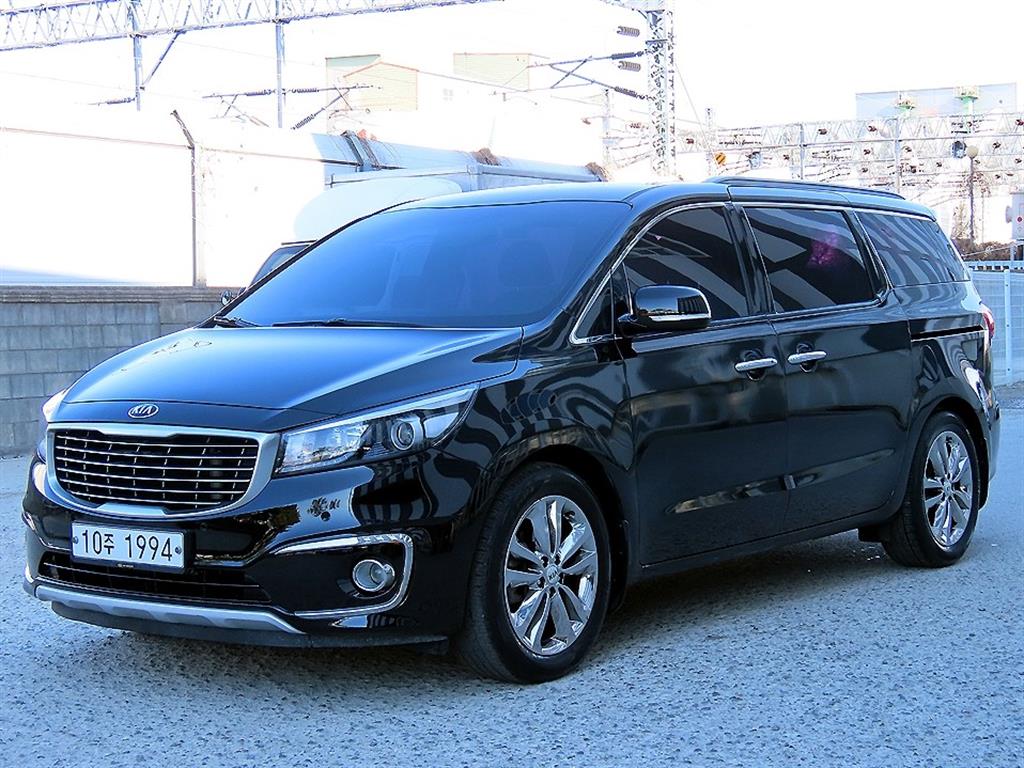 KIA Carnival - Vista 2