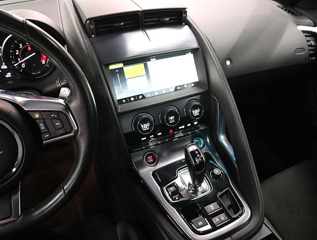 Jaguar F-TYPE - Vista 10