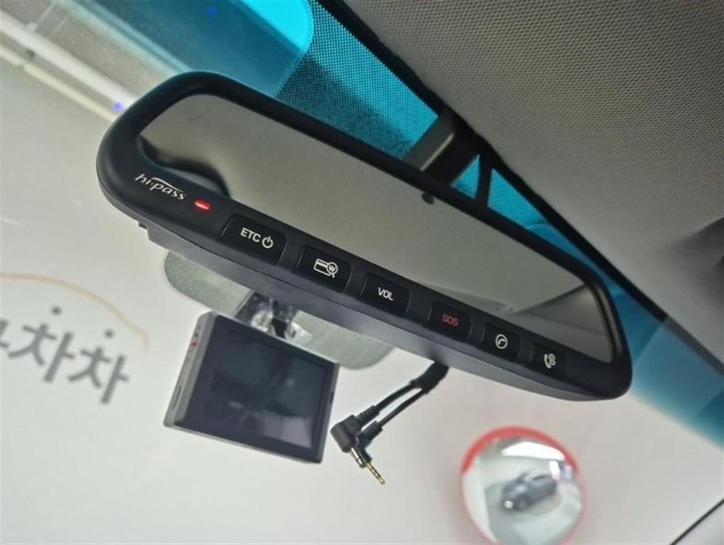 HYUNDAI Tucson 2017 Gris - Importación desde Corea - HF Imports Iquique - Foto 16