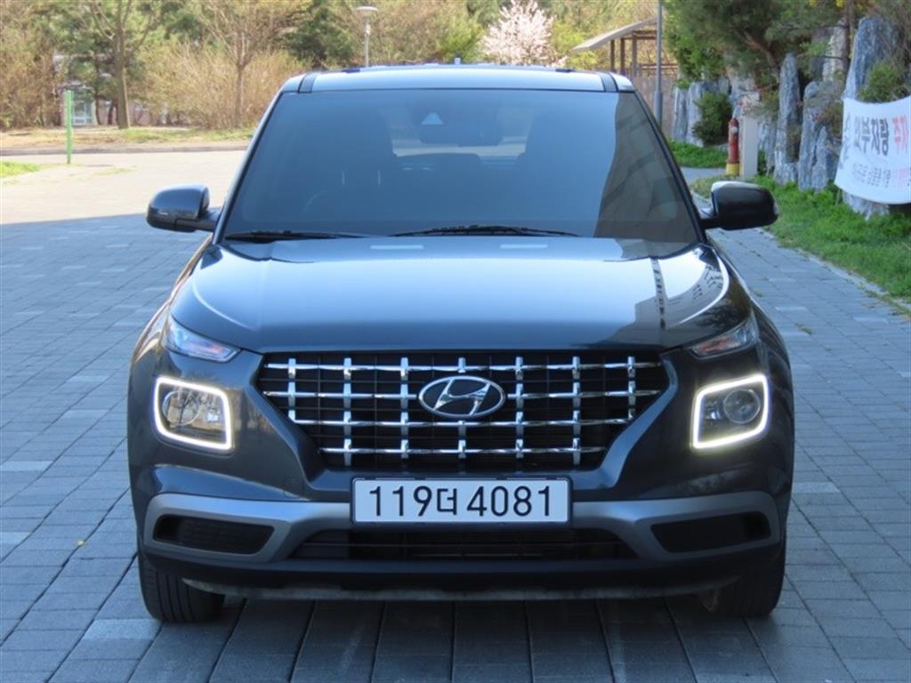 HYUNDAI Venue 2021 Gris - Importación desde Corea - HF Imports Iquique - Foto 1