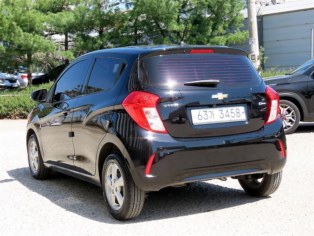 Chevrolet Spark - Vista 3