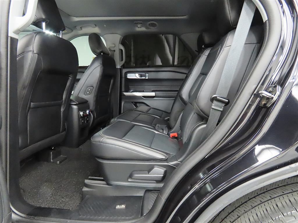 Ford Explorer - Vista 6