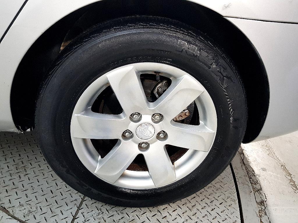 KIA Carens 2008 Gris - Importación desde Corea - HF Imports Iquique - Foto 19