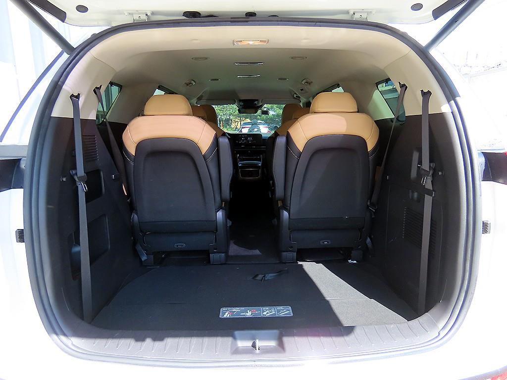 KIA Carnival 2021 Blanco - Importación desde Corea - HF Imports Iquique - Foto 17