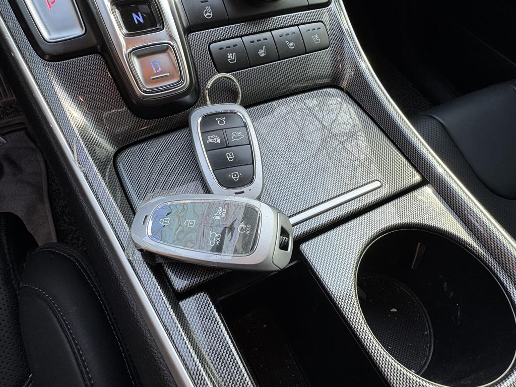 HYUNDAI Santa Fe 2021 Negro - Importación desde Corea - HF Imports Iquique - Foto 13