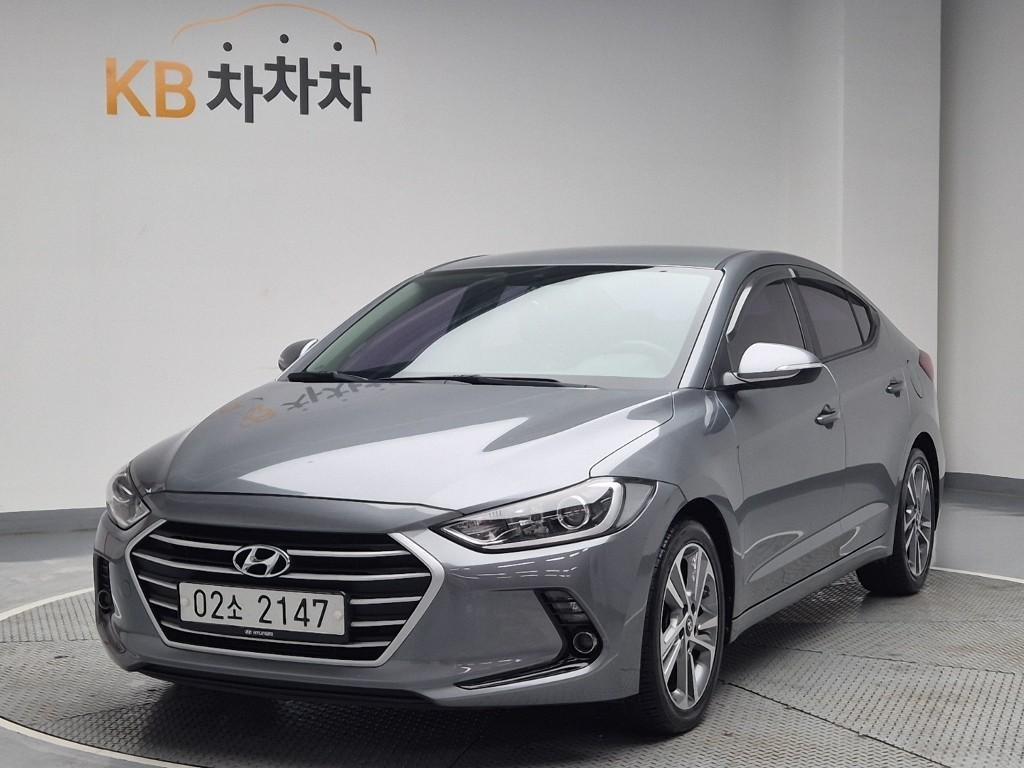 HYUNDAI Avante 2018 Gris - Importación desde Corea - HF Imports Iquique - Foto 1