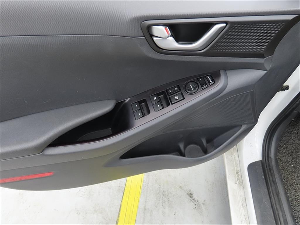 HYUNDAI Ioniq 2016 Blanco - Importación desde Corea - HF Imports Iquique - Foto 14