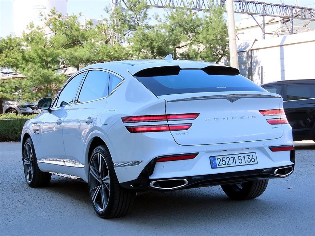 Genesis GV80 - Vista 3