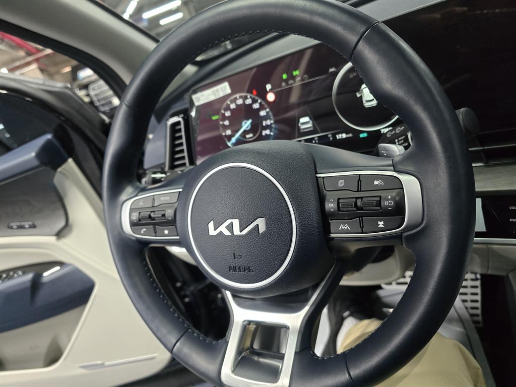 KIA Sportage 2023 Negro - Importación desde Corea - HF Imports Iquique - Foto 16