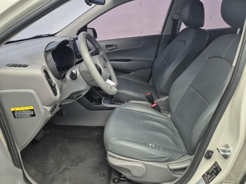 KIA Morning - Vista 11