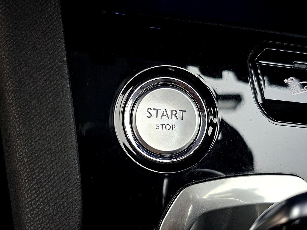 Peugeot 5008 2018 Blanco - Importación desde Corea - HF Imports Iquique - Foto 14