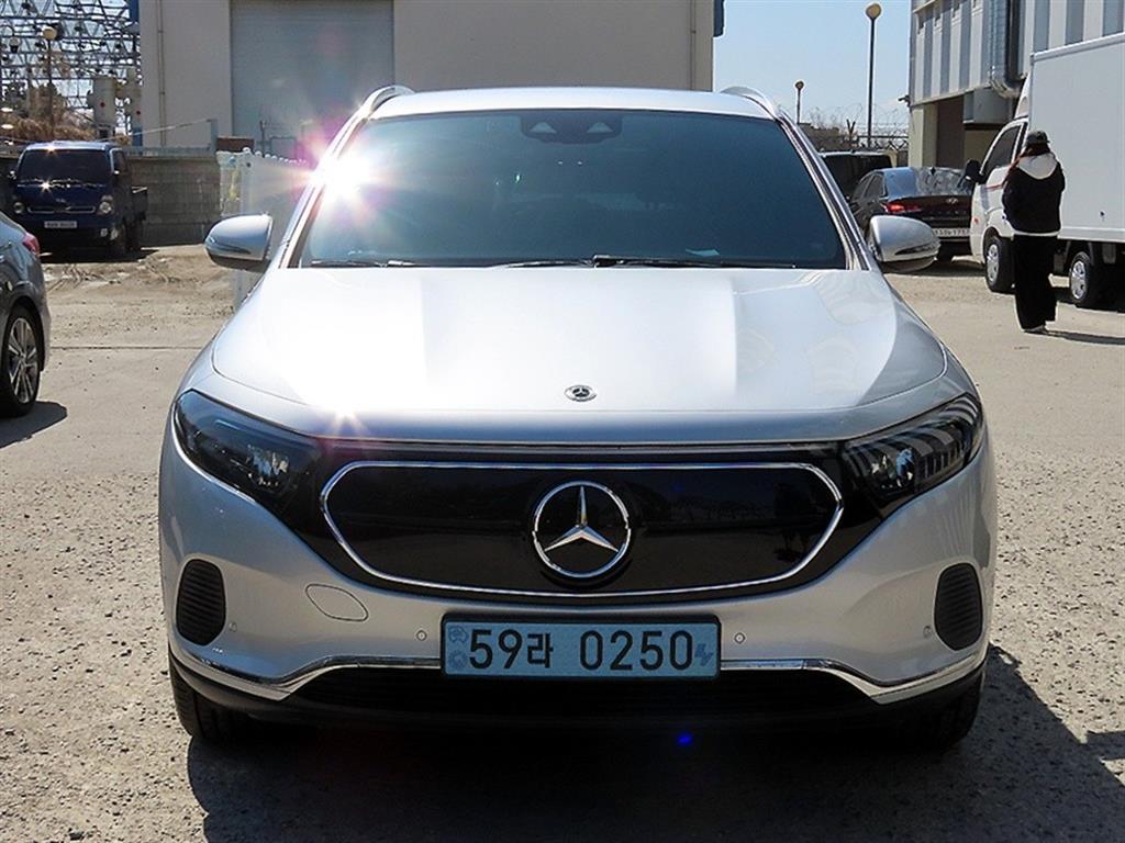 Mercedes Benz EQA 2021 Gris - Importación desde Corea - HF Imports Iquique - Foto 1