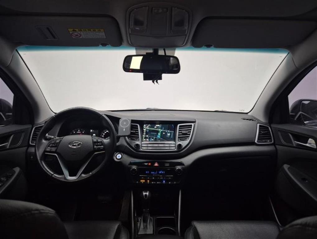 HYUNDAI Tucson - Vista 7