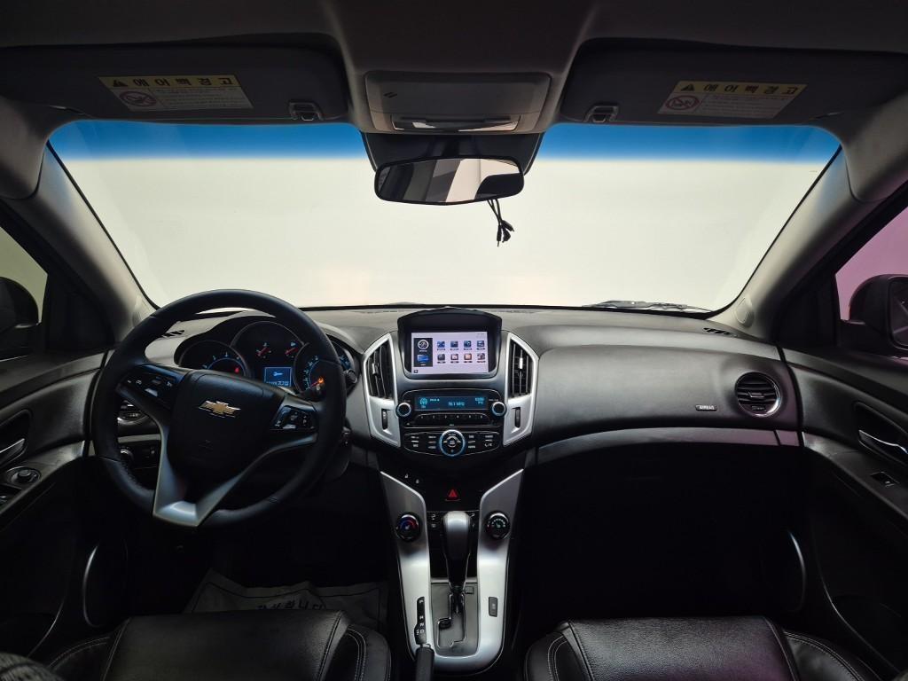 Chevrolet Cruise - Vista 7