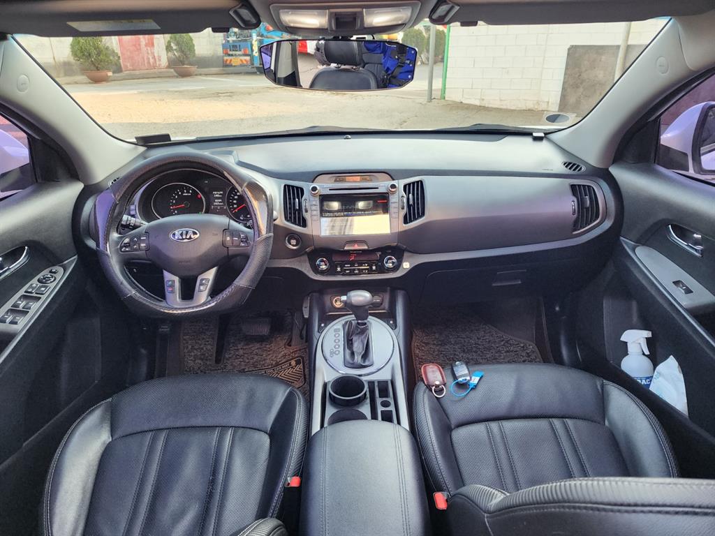 KIA Sportage - Vista 10