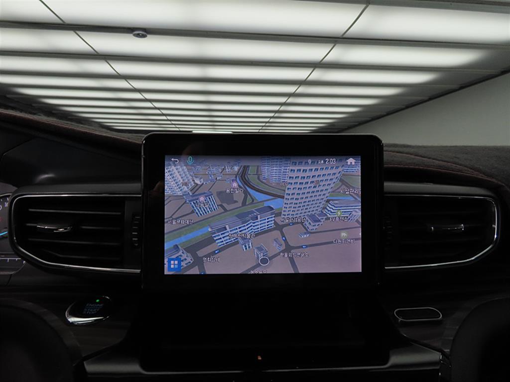 Ford Explorer - Vista 11