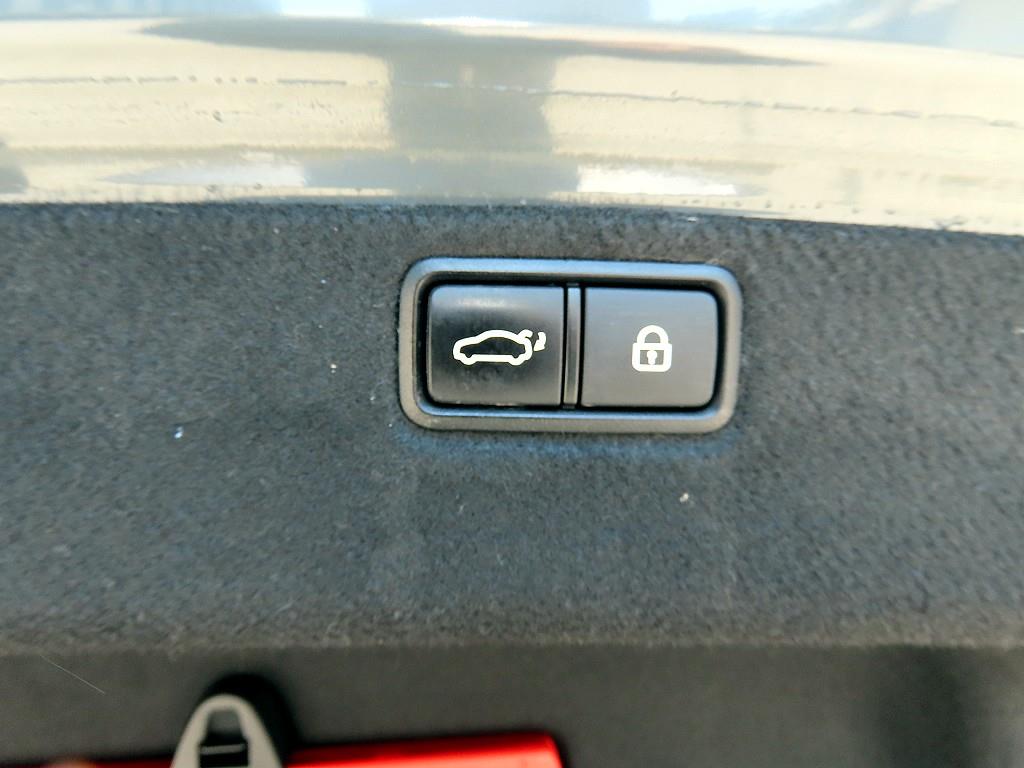 HYUNDAI Genesis 2016 Gris - Importación desde Corea - HF Imports Iquique - Foto 17