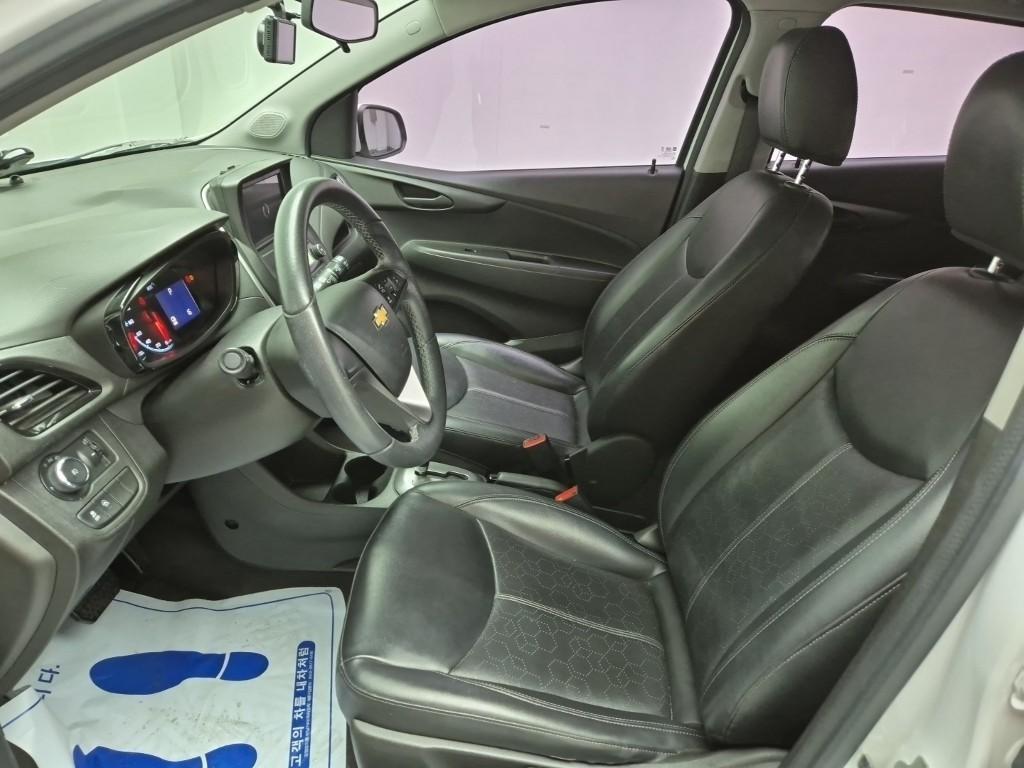 Chevrolet Spark - Vista 11