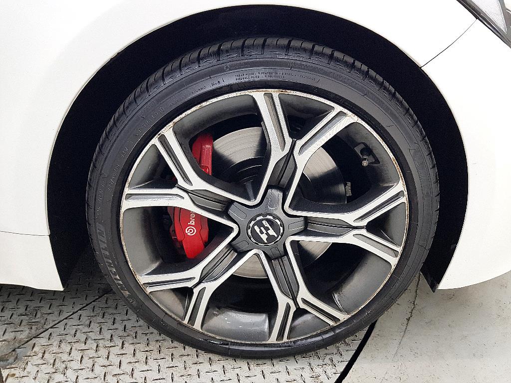 KIA Stinger 2018 Blanco - Importación desde Corea - HF Imports Iquique - Foto 20