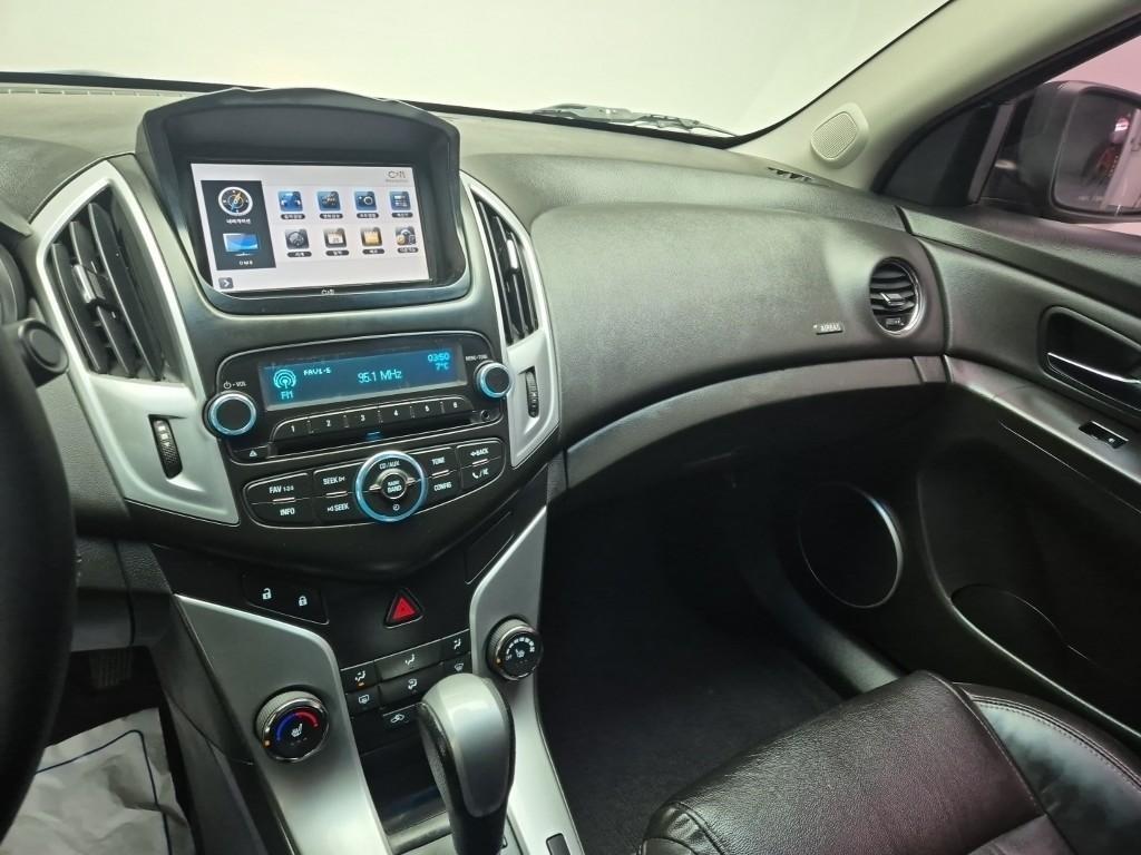 Chevrolet Cruise - Vista 10