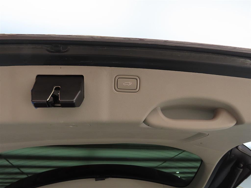 KIA Carnival 2017 Gris - Importación desde Corea - HF Imports Iquique - Foto 17