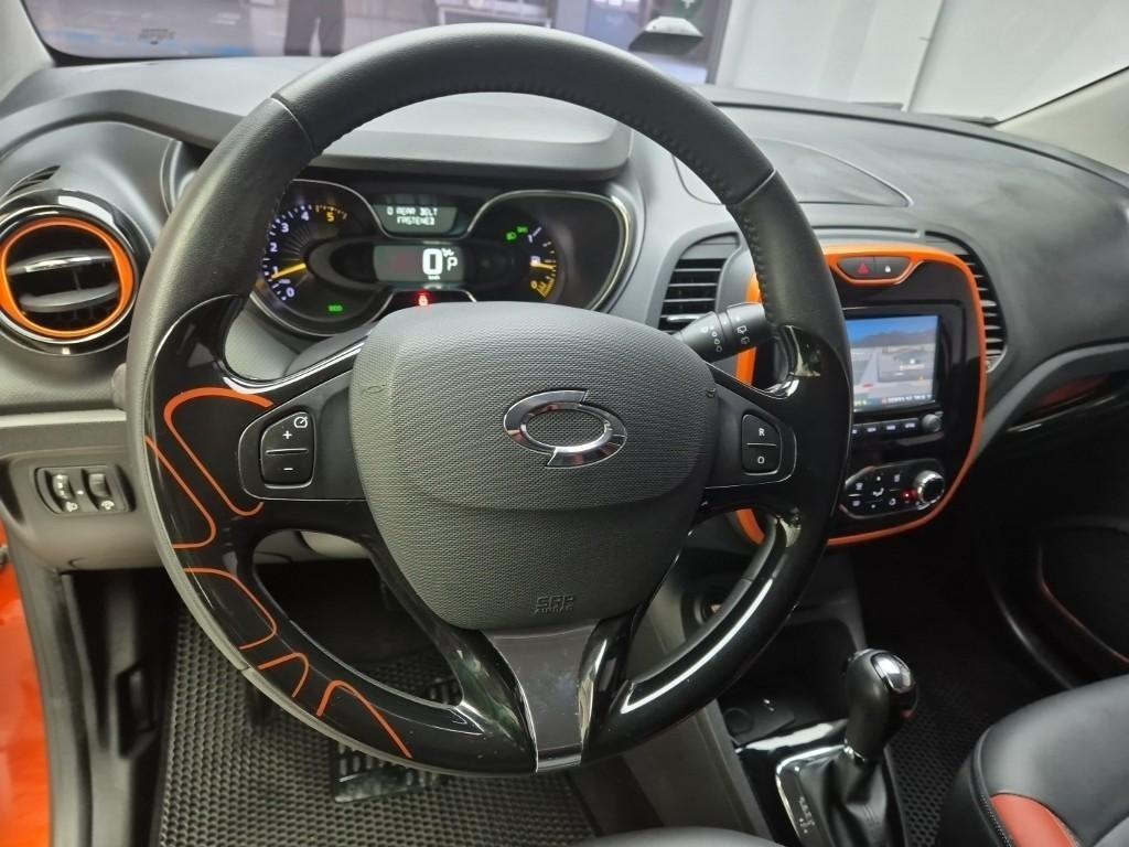 SAMSUNG QM3 - Vista 9