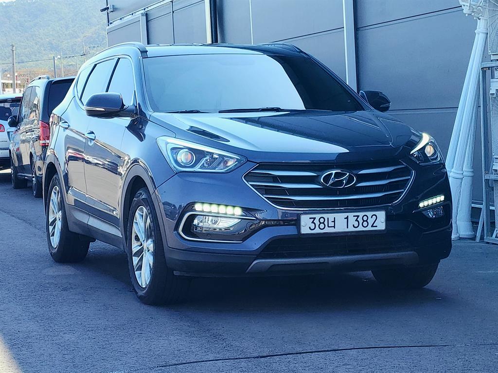 HYUNDAI Santa Fe - Vista 2