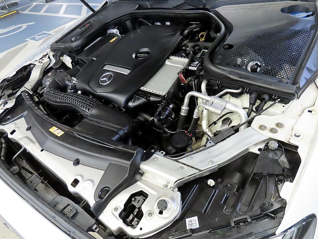 Mercedes Benz E class 2019 Blanco - Importación desde Corea - HF Imports Iquique - Foto 19