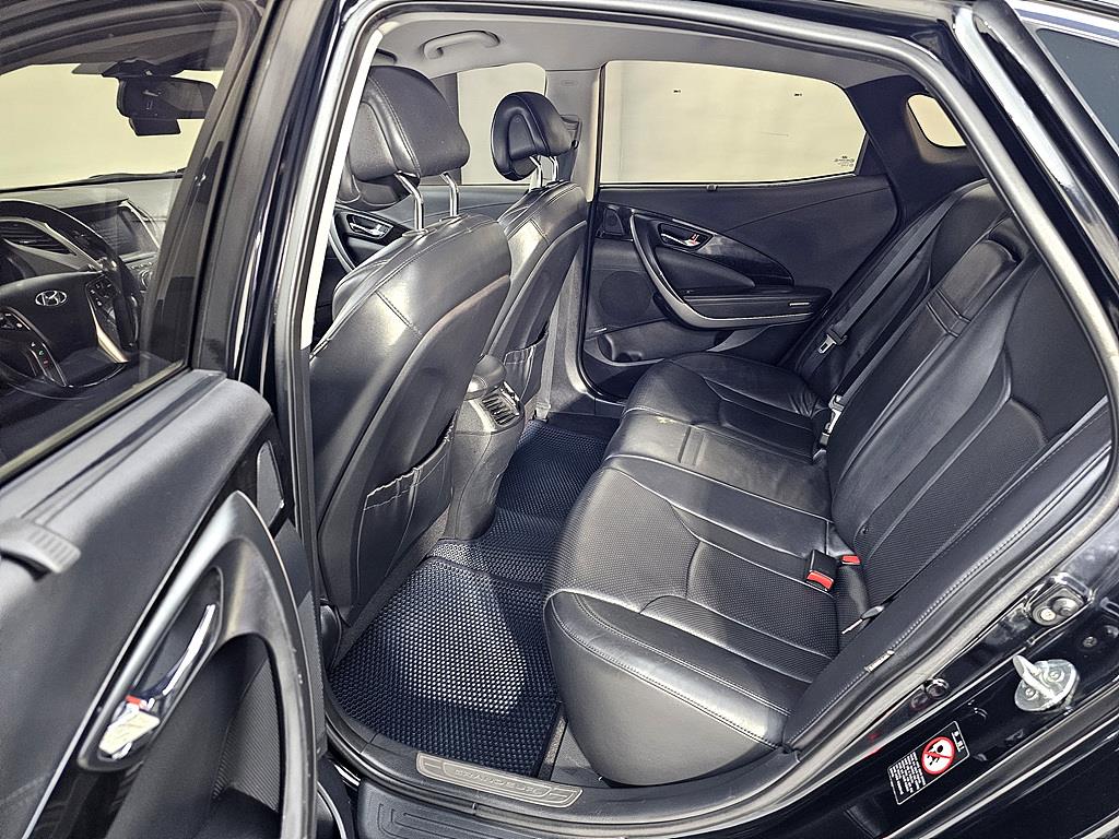 HYUNDAI Grandeur - Vista 9