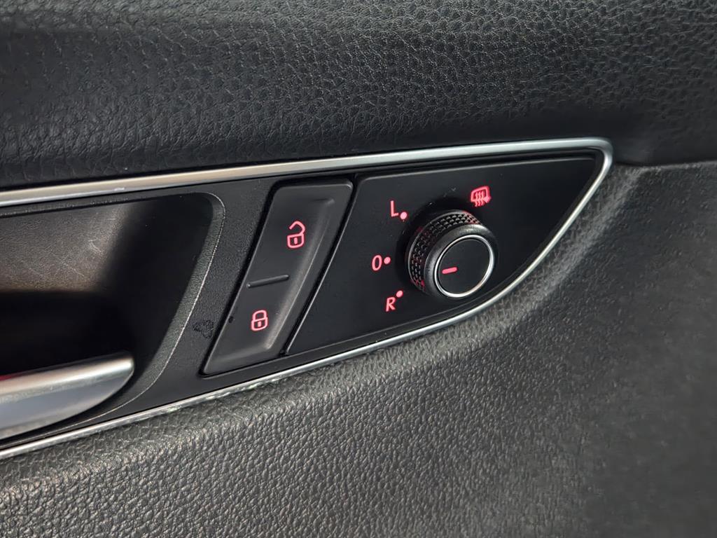 Volkswagen Passat 2018 Negro - Importación desde Corea - HF Imports Iquique - Foto 13