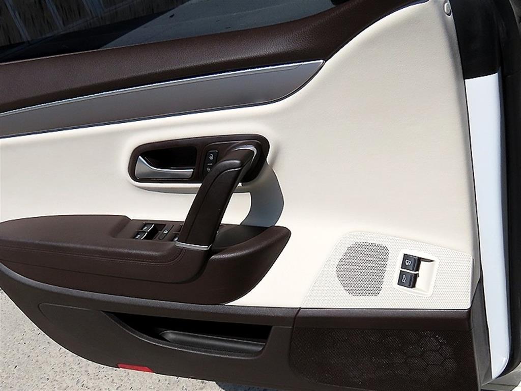 Volkswagen CC - Vista 11