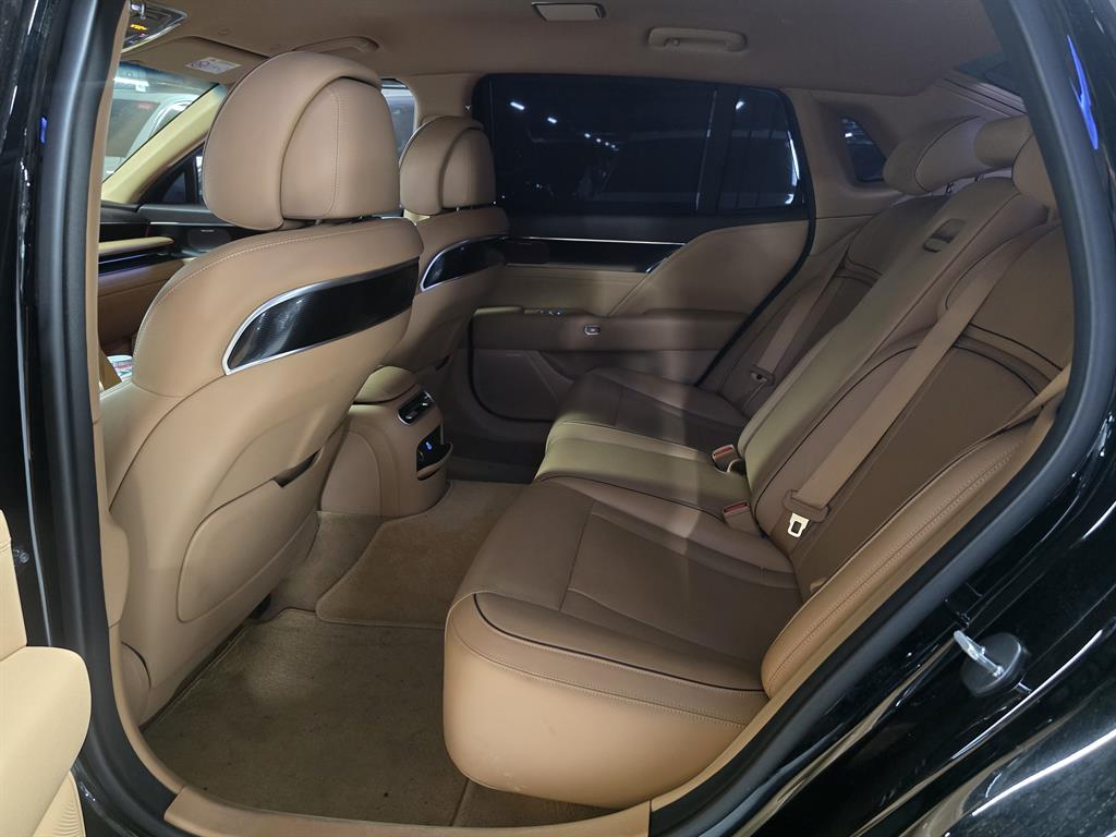 Genesis G90 2022 Negro - Importación desde Corea - HF Imports Iquique - Foto 13