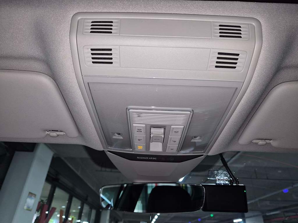 Volkswagen Passat 2021 Blanco - Importación desde Corea - HF Imports Iquique - Foto 18