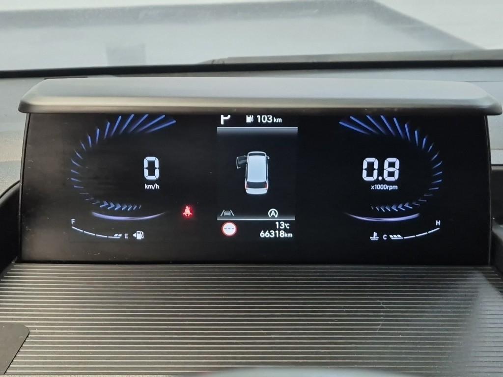 HYUNDAI Staria - Vista 6