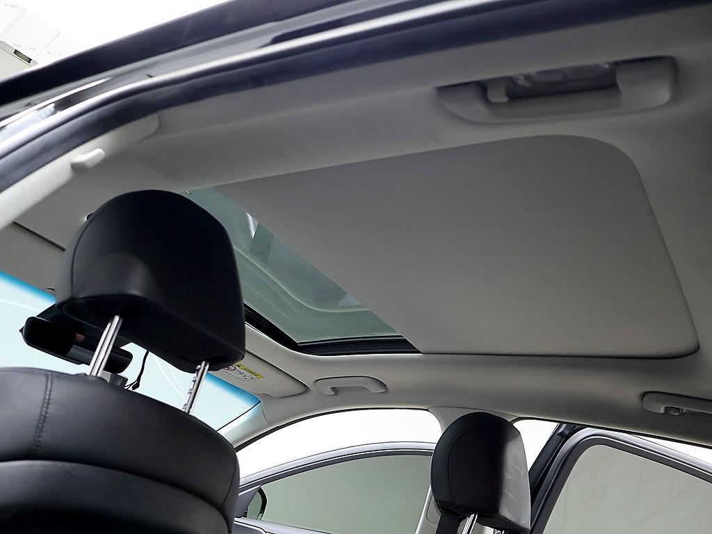 HYUNDAI Grandeur 2020 Negro - Importación desde Corea - HF Imports Iquique - Foto 13