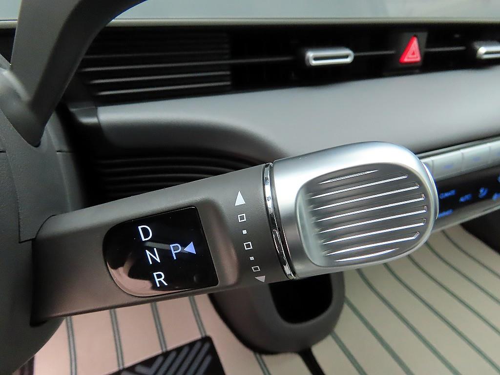 HYUNDAI Ioniq 5 - Vista 11