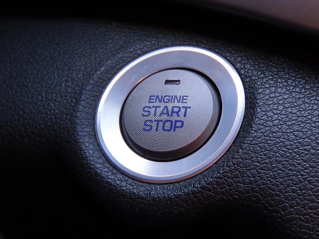 HYUNDAI Avante 2016 Blanco - Importación desde Corea - HF Imports Iquique - Foto 16