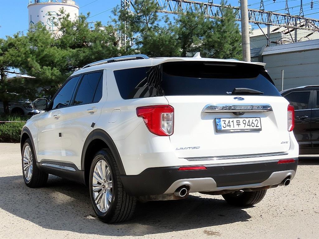 Ford Explorer - Vista 3
