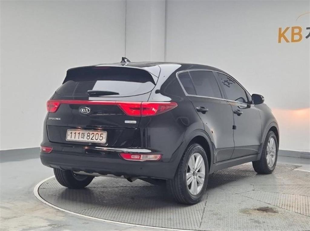 KIA Sportage - Vista 4