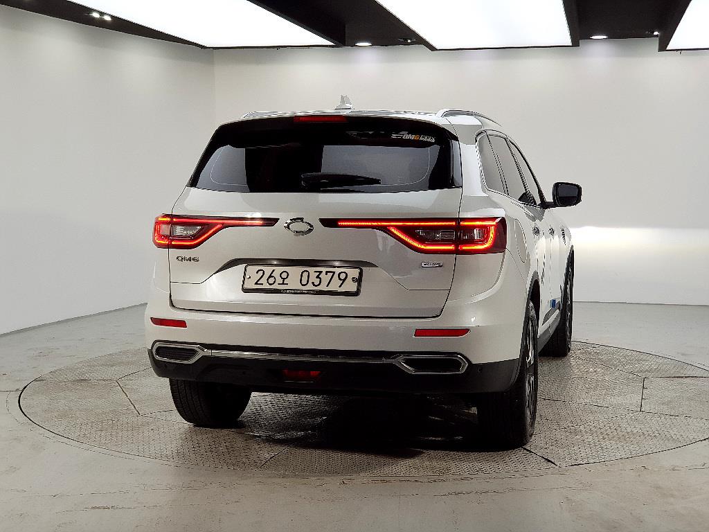 SAMSUNG QM6 - Vista 3