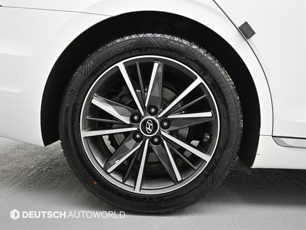 HYUNDAI Grandeur - Vista 5