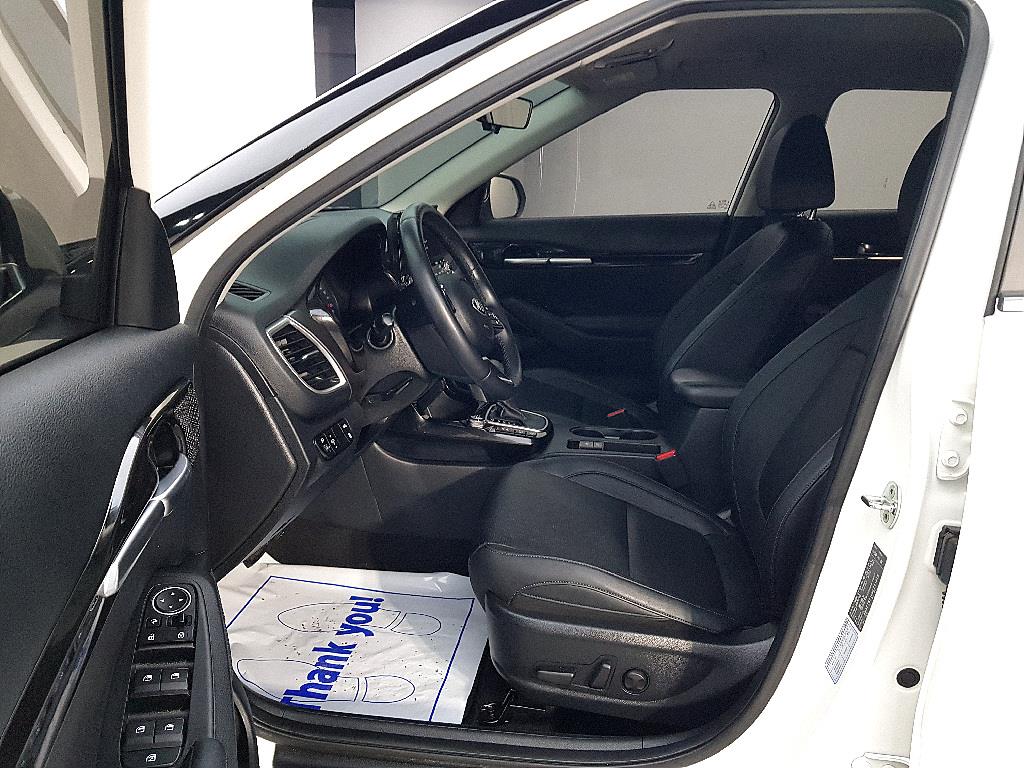 KIA Seltos - Vista 7