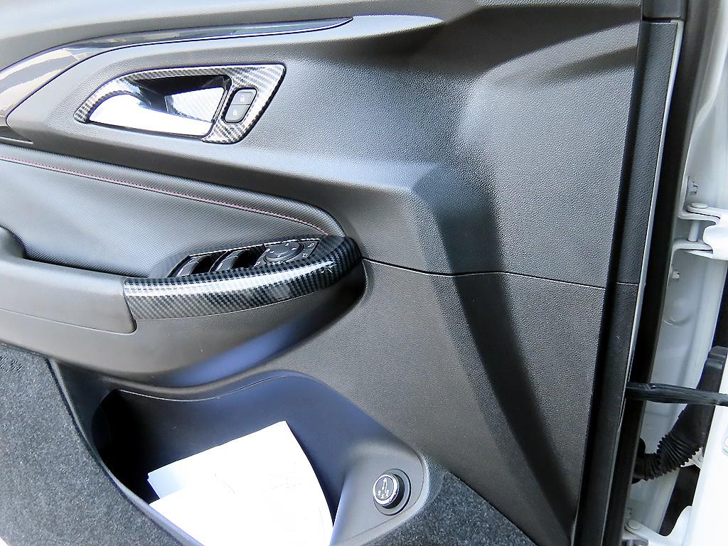 Chevrolet Trail Blazer - Vista 12