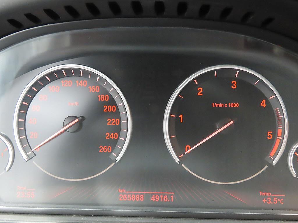 BMW 5 Series - Vista 11