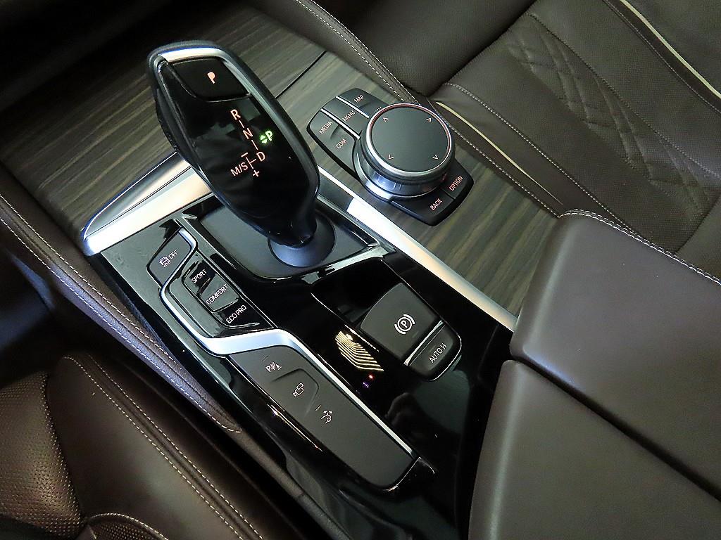 BMW Gran Turismo - Vista 12